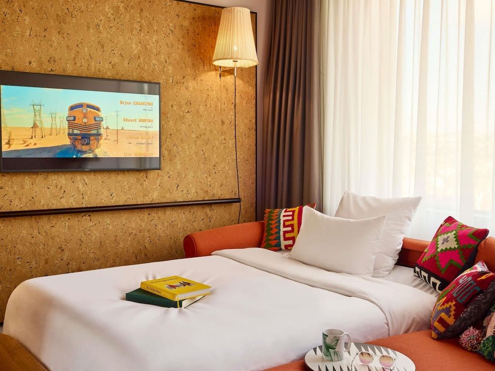 undefined Mama Shelter Prague 6