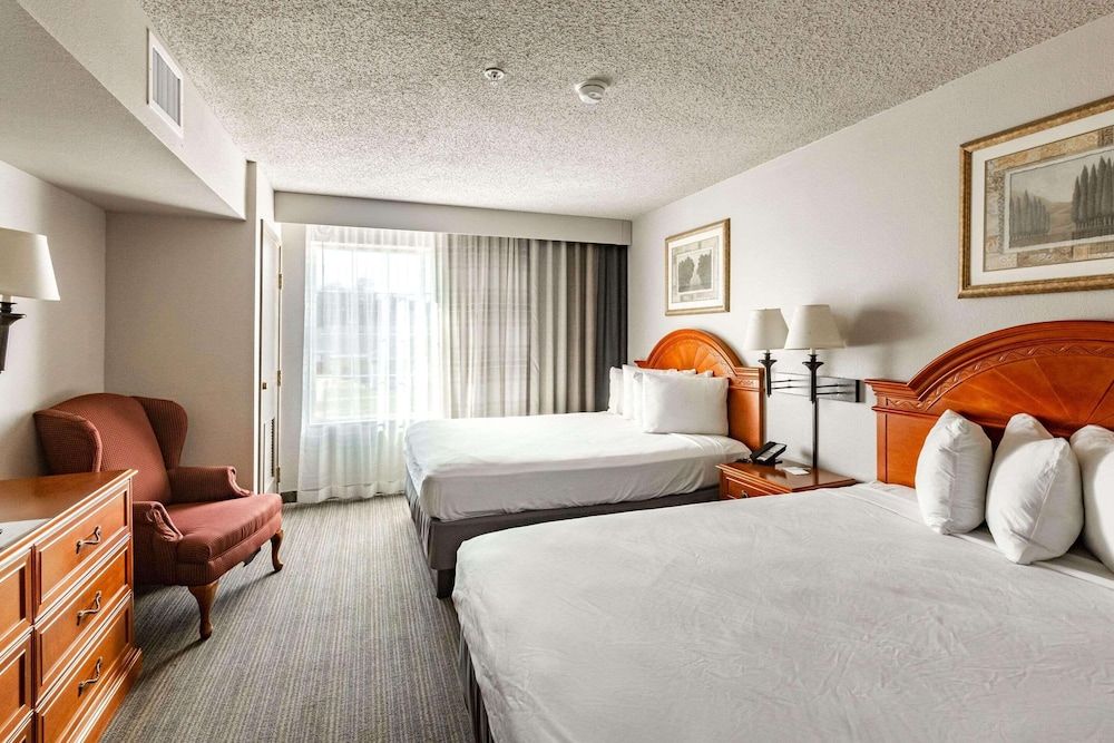 Room, 2 Queen Beds, Non Smoking