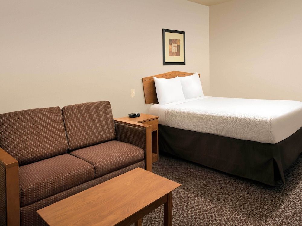 Room, 1 Double Bed with Sofa bed, Accessible, Smoking