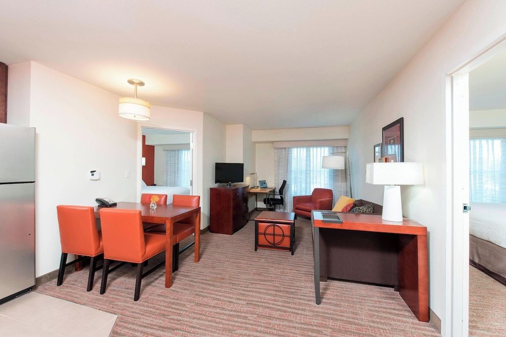 Suite, 1 Bedroom, Non Smoking (Hearing Accessible)