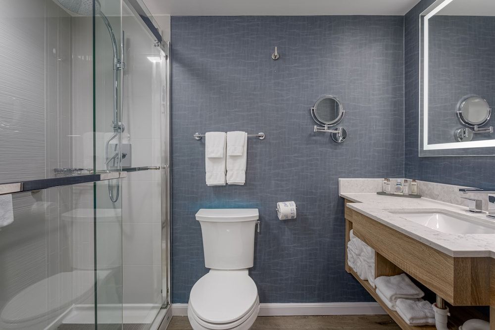 Perdido Beach Resort Gulf View King Bed 5