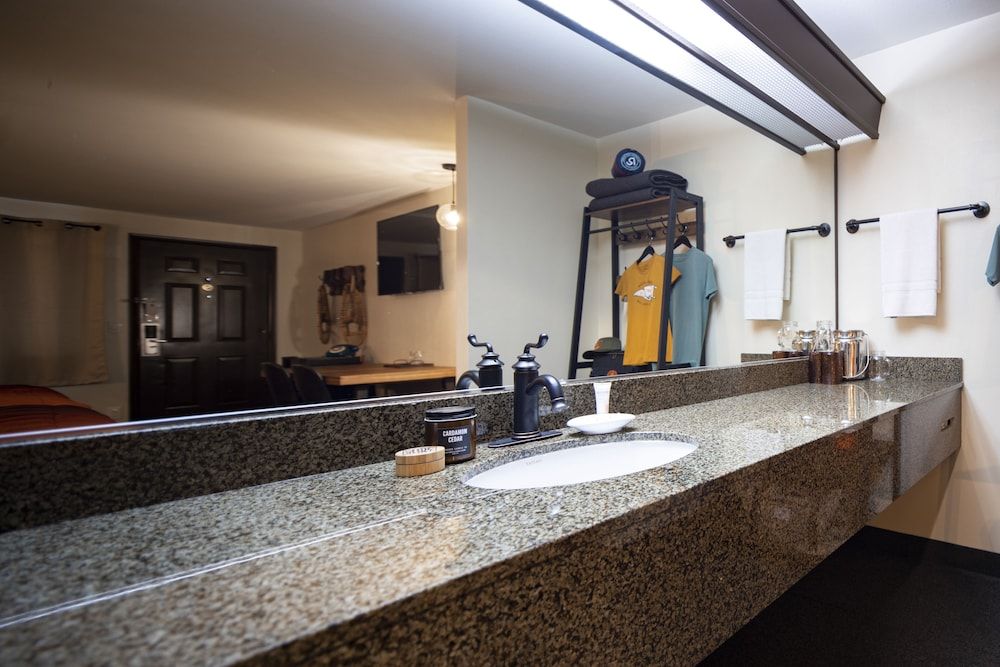 Campfire Hotel Campfire Double Pet Friendly 10