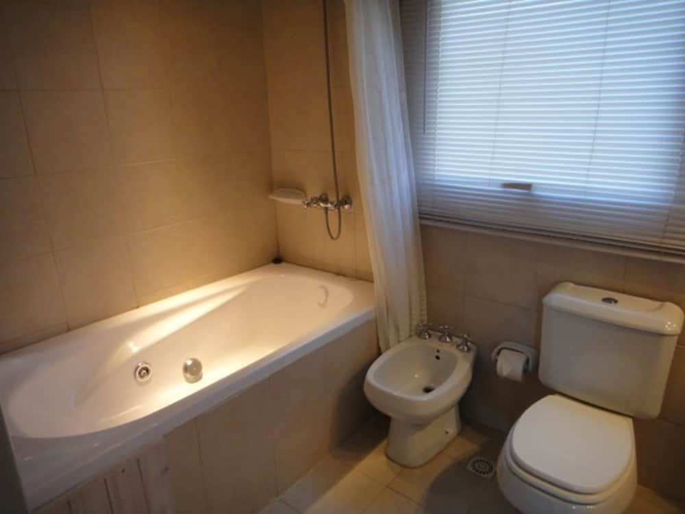 Blanca Patagonia Boutique Inn and Cabins Bungalow Six People 9