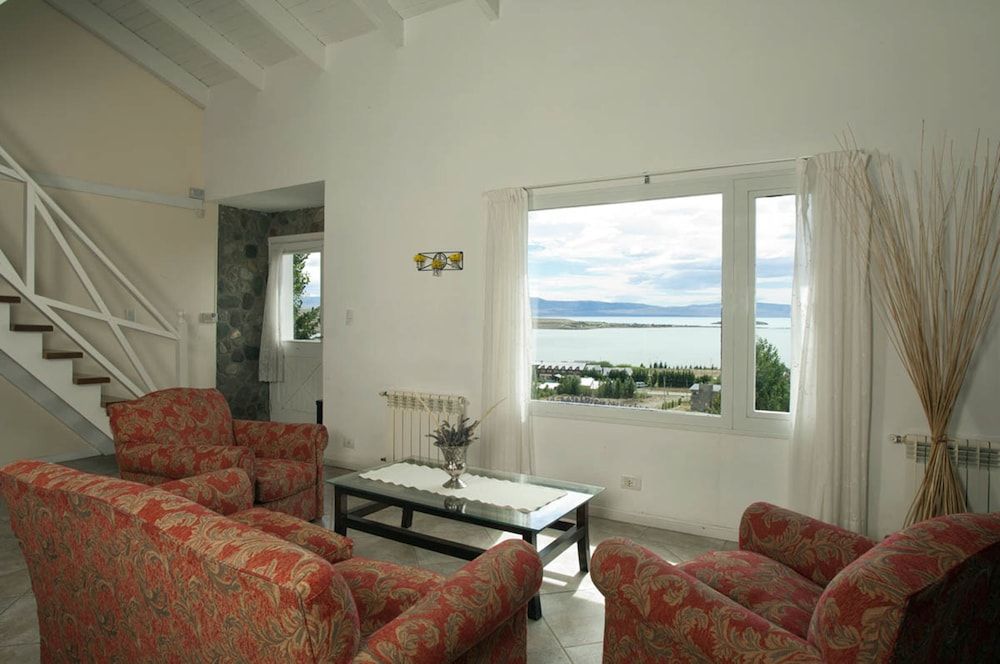 Blanca Patagonia Boutique Inn and Cabins Bungalow Six People 10