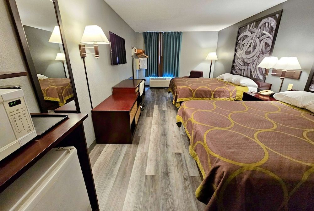 Room, 2 Queen Beds, Non Smoking
