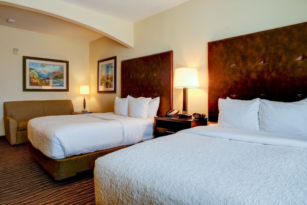 Best Western Plus Ellensburg Hotel Suite, 2 Queen Beds, Non Smoking, Microwave