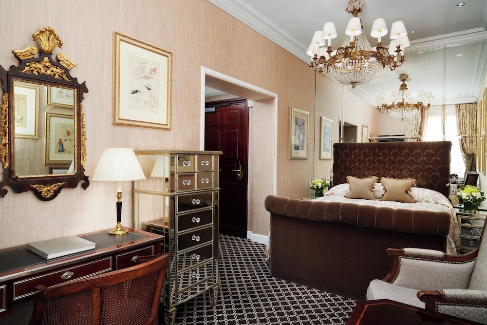 Hotel d'Angleterre Geneva Classic Room, 1 Queen Bed 8