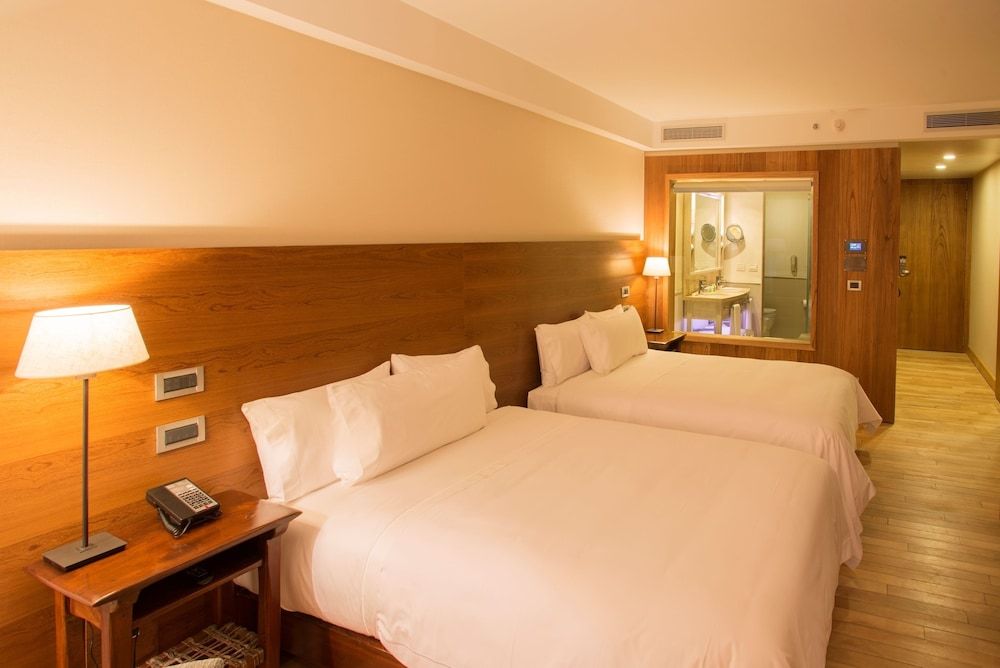 Deluxe Room, 2 Double Beds, Sea View (Family Plan)