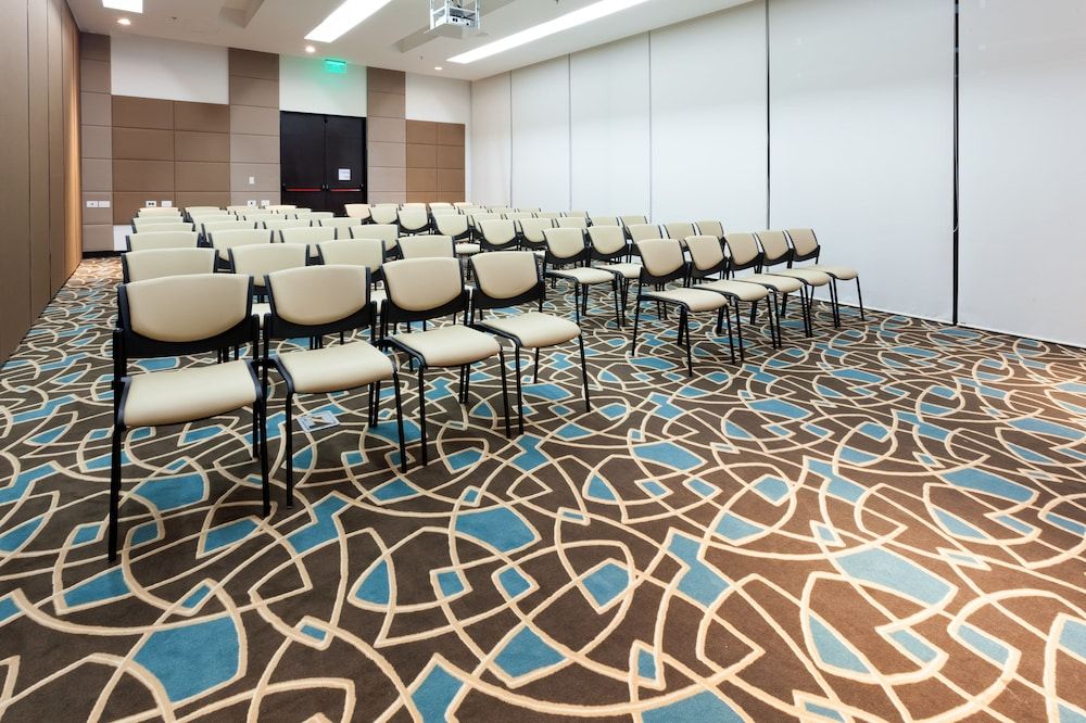 undefined Holiday Inn Express & Suites Bogota Zona Financiera by IHG 9