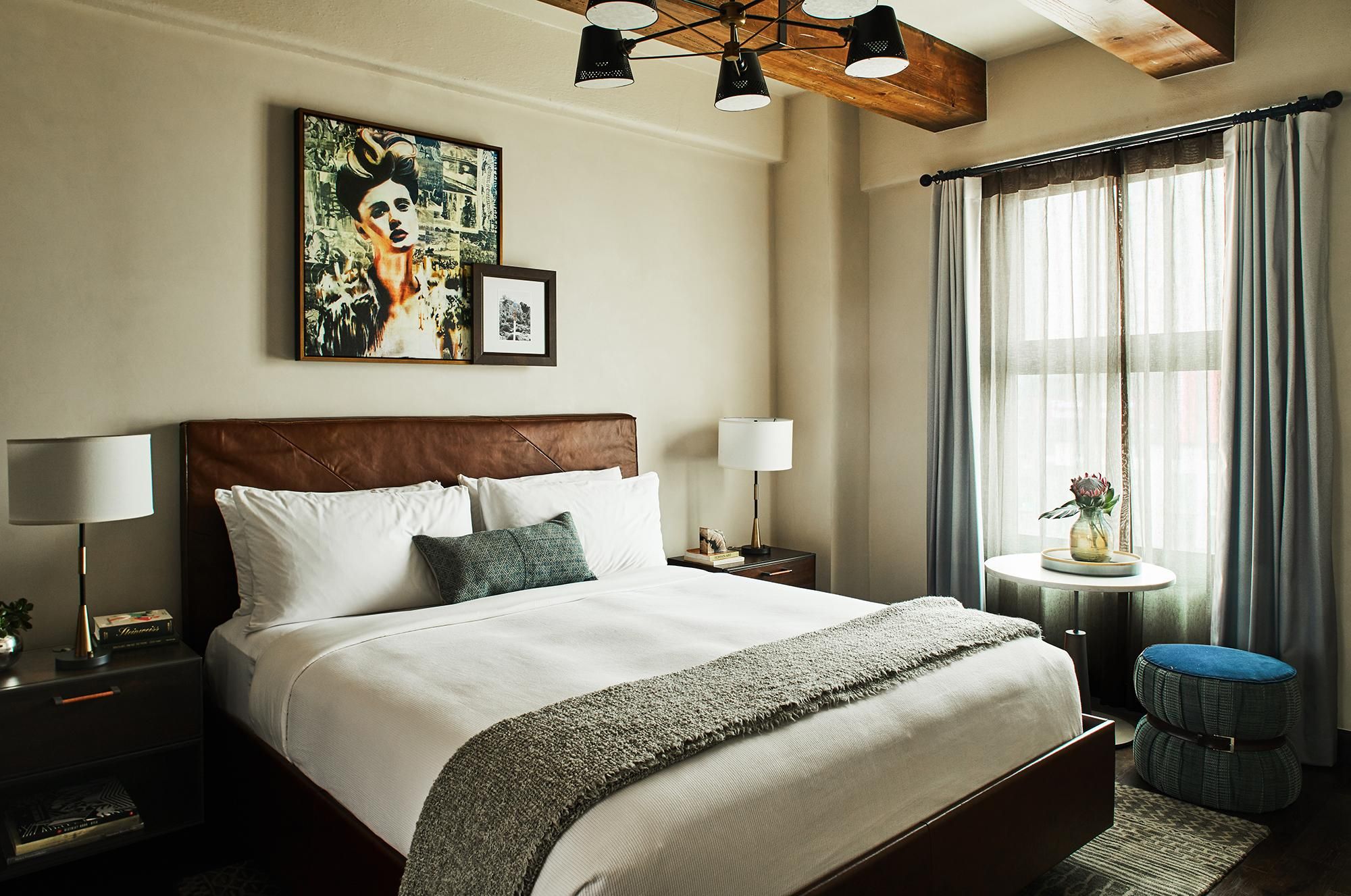 1 Bedroom Suite With 1 King Bed