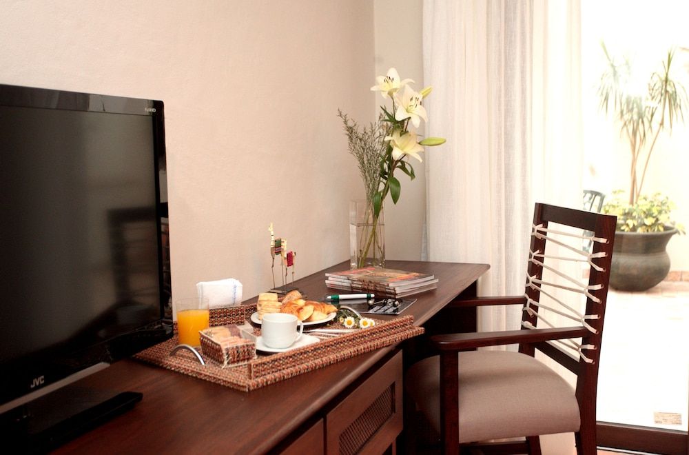 Balcón de la Plaza Superior Double Room, 1 Bedroom, Private Bathroom 12