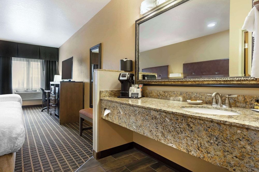 Standard Room, 2 Queen Beds, Accessible, Refrigerator & Microwave