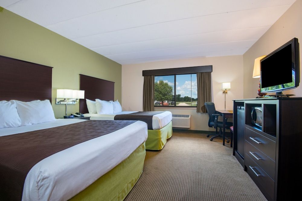 Room, 2 Queen Beds, Non Smoking
