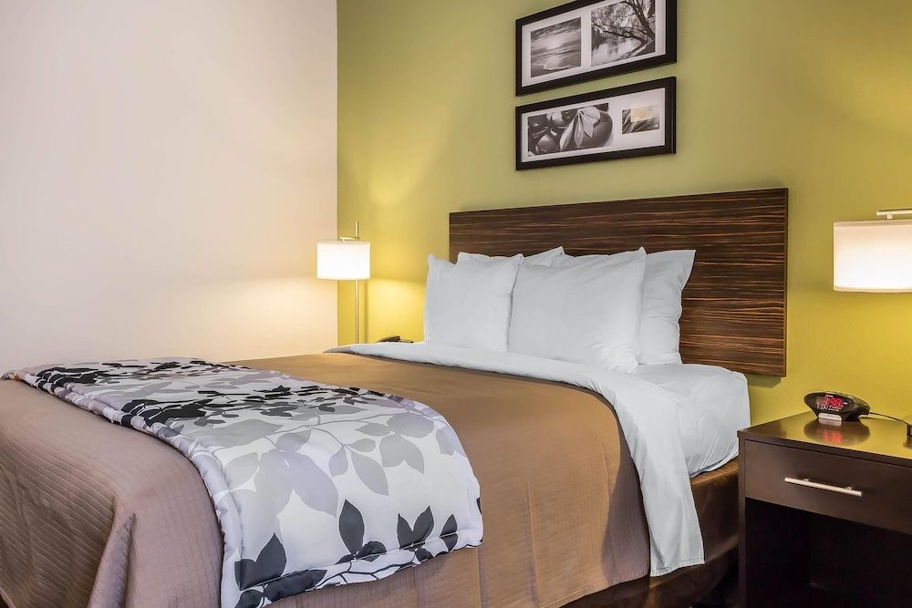 Standard Room, 1 Queen Bed, Non Smoking
