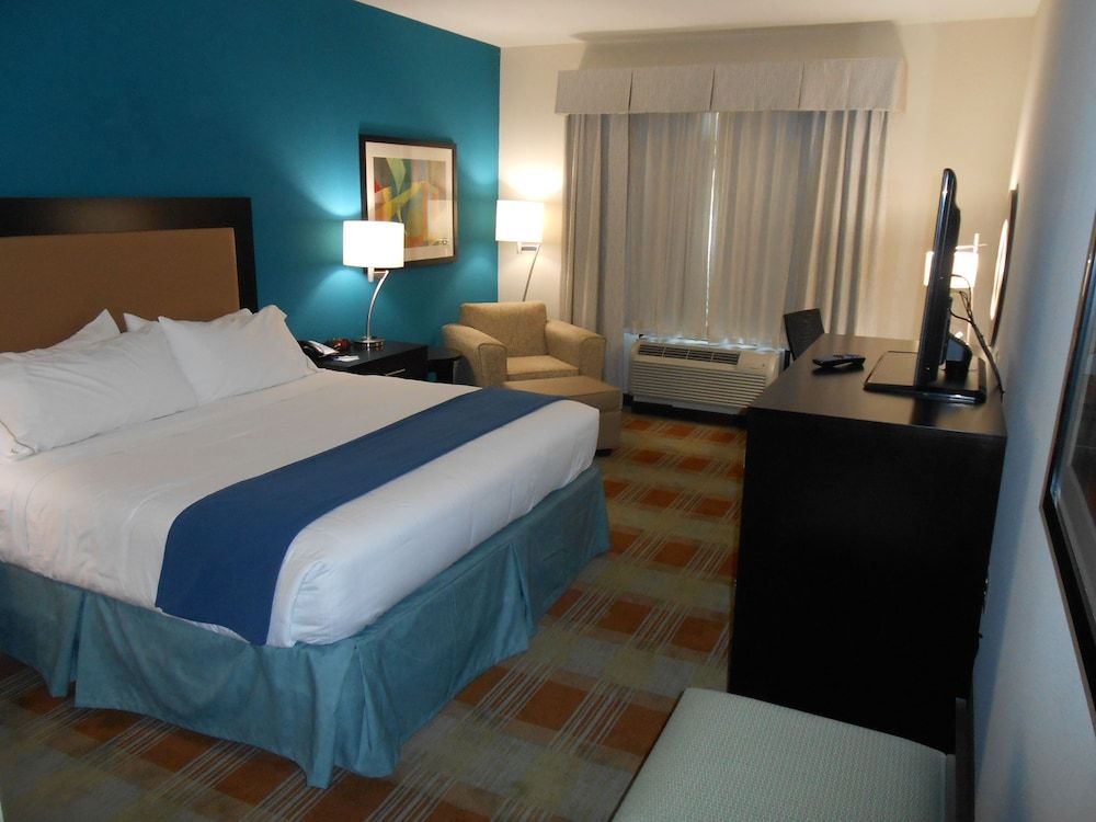 undefined Holiday Inn Express Hotel & Suites Houston NW-Brookhollow by IHG 2
