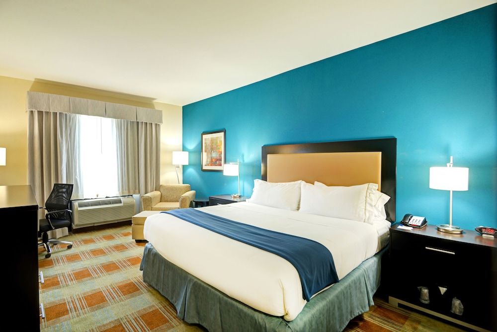 undefined Holiday Inn Express Hotel & Suites Houston NW-Brookhollow by IHG 9