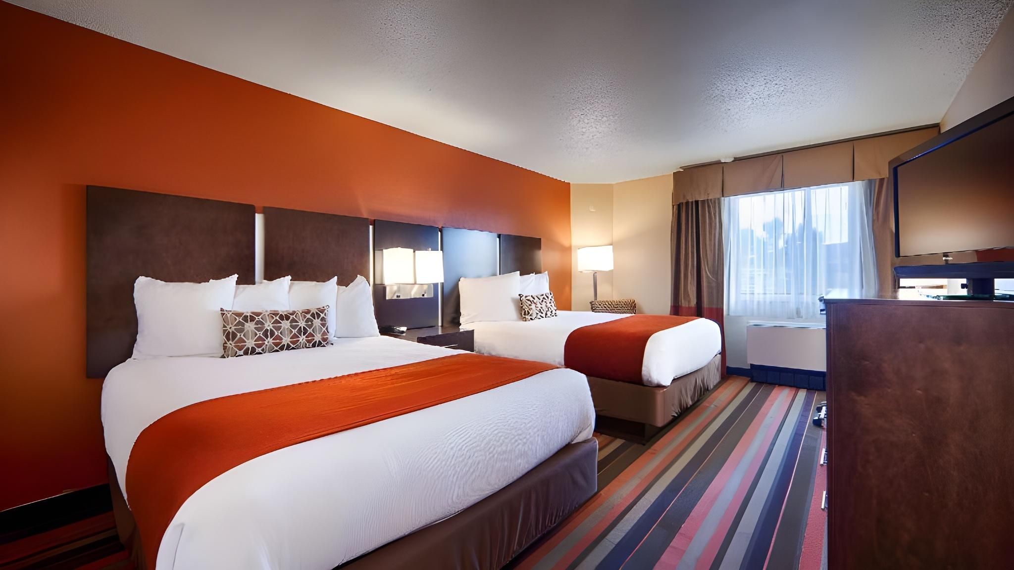 2 Queen Beds, NonSmoking, Pet Friendly Room