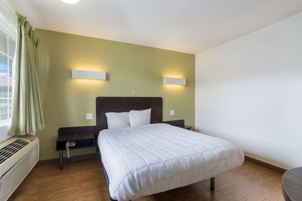 Room, 1 Queen Bed, Smoking