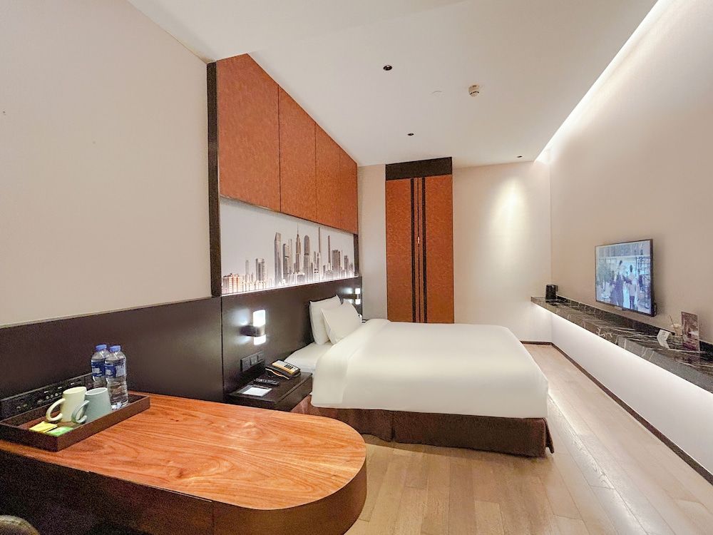 Deluxe Double Room, No Windows