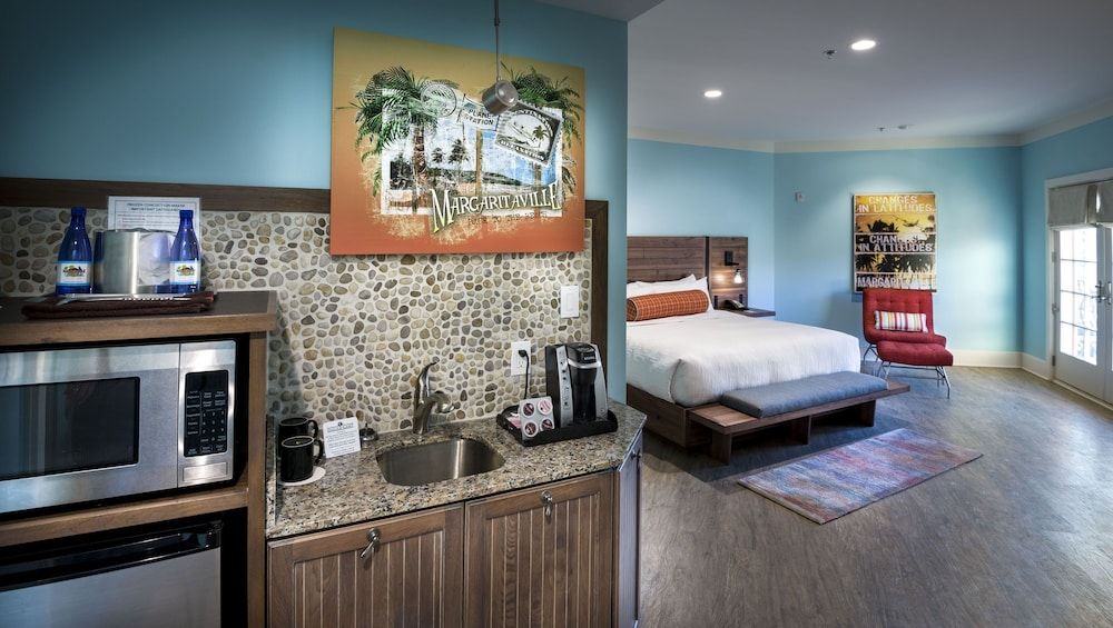 Margaritaville Island Hotel Standard Room, 1 King Bed