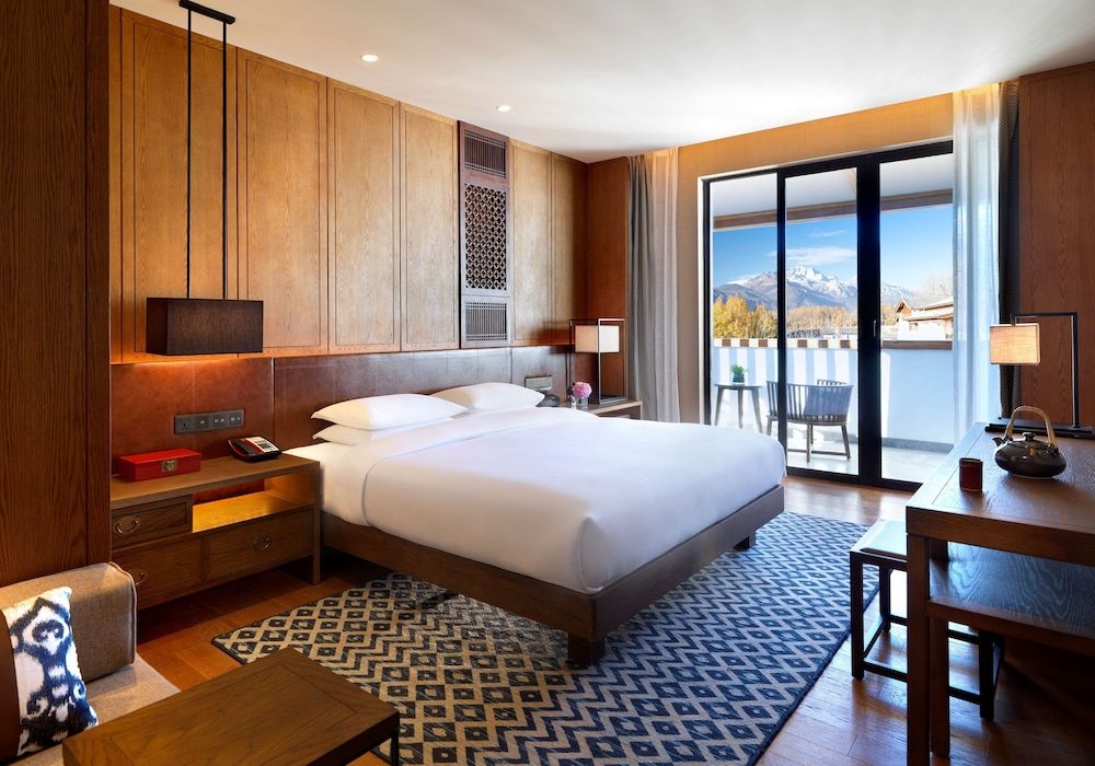 Snow Mountain King Room