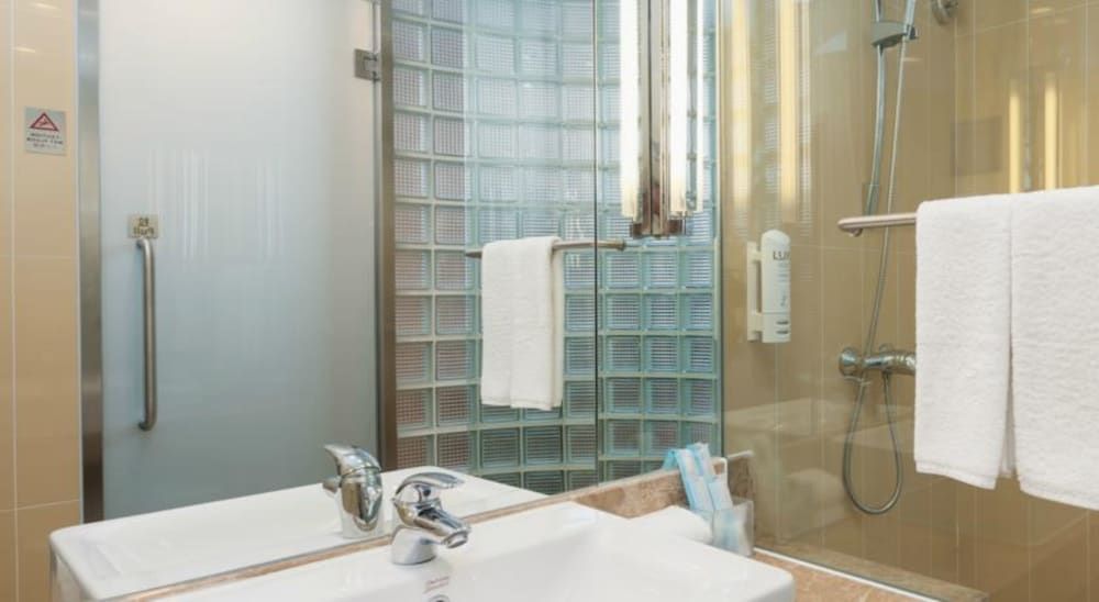 Holiday Inn Express Beijing Yizhuang by IHG Suite, 2 Bedrooms 6