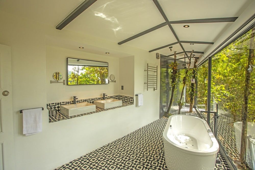 Dantica Cloud Forest Lodge The Terraces 4