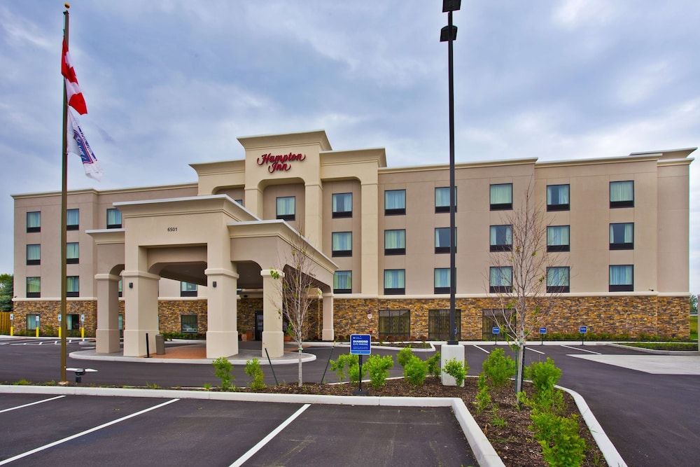 undefined Hampton Inn Niagara Falls/Blvd 5