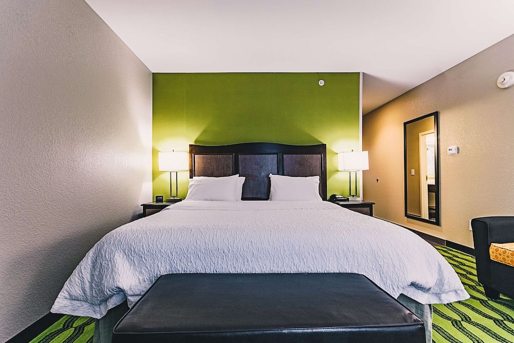 undefined Hampton Inn Niagara Falls/Blvd 4