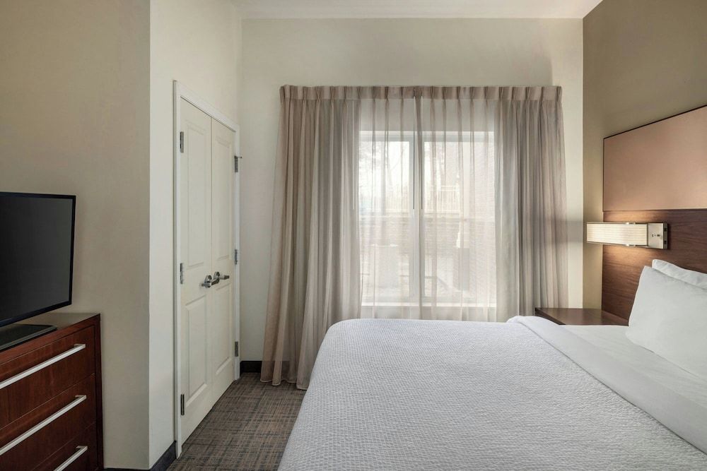 Room, 1 King Bed with Sofa bed (with oven)