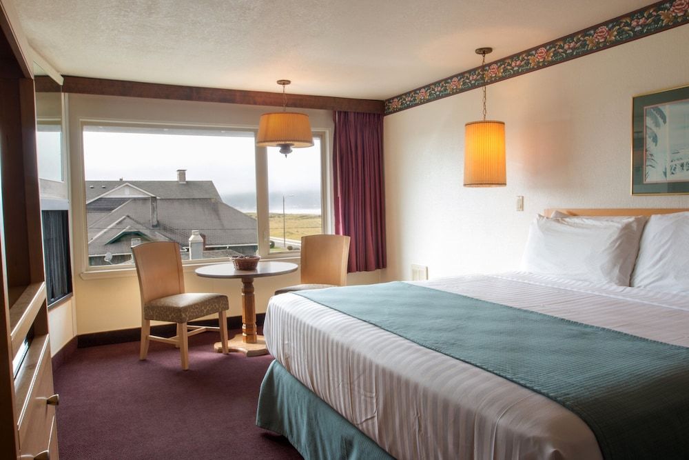 Hi-Tide Oceanfront Inn