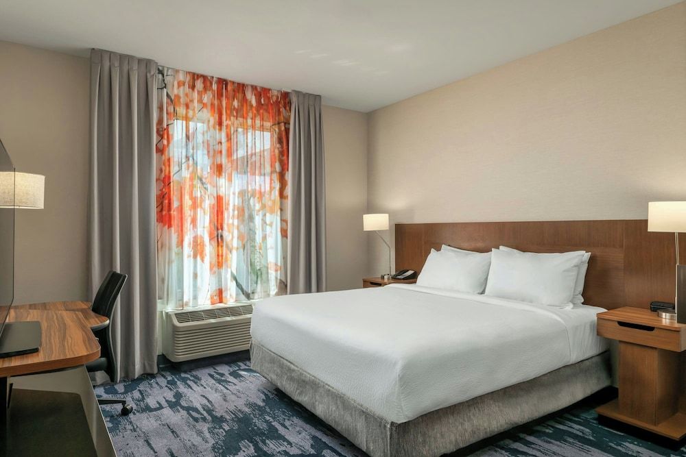 Room, 1 King Bed