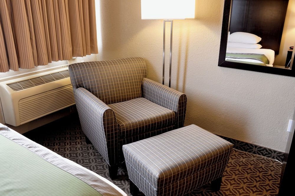 Riversage Billings Inn Deluxe Double Room 6