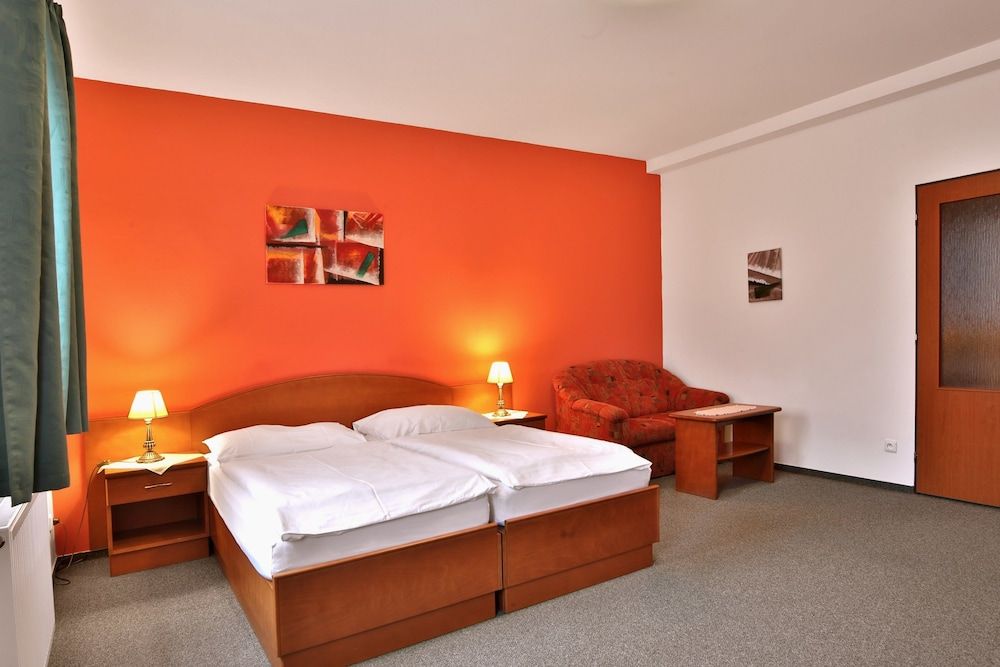 Hotel Attic Superior Double Room 3