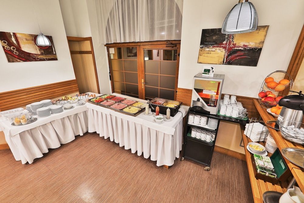 undefined Hotel Attic 9