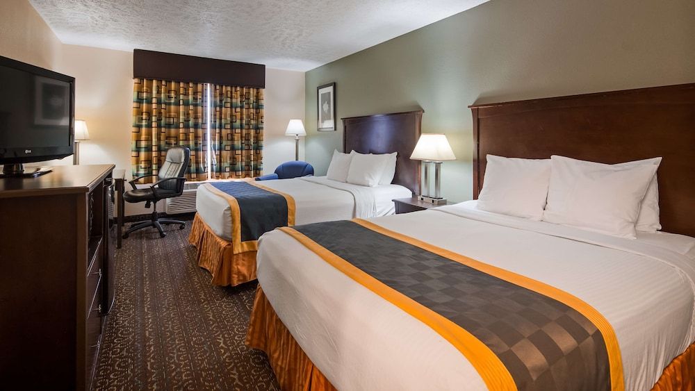 Best Western Richland Inn-Mansfield Standard Room, 2 Queen Beds, Non Smoking, Microwave 2
