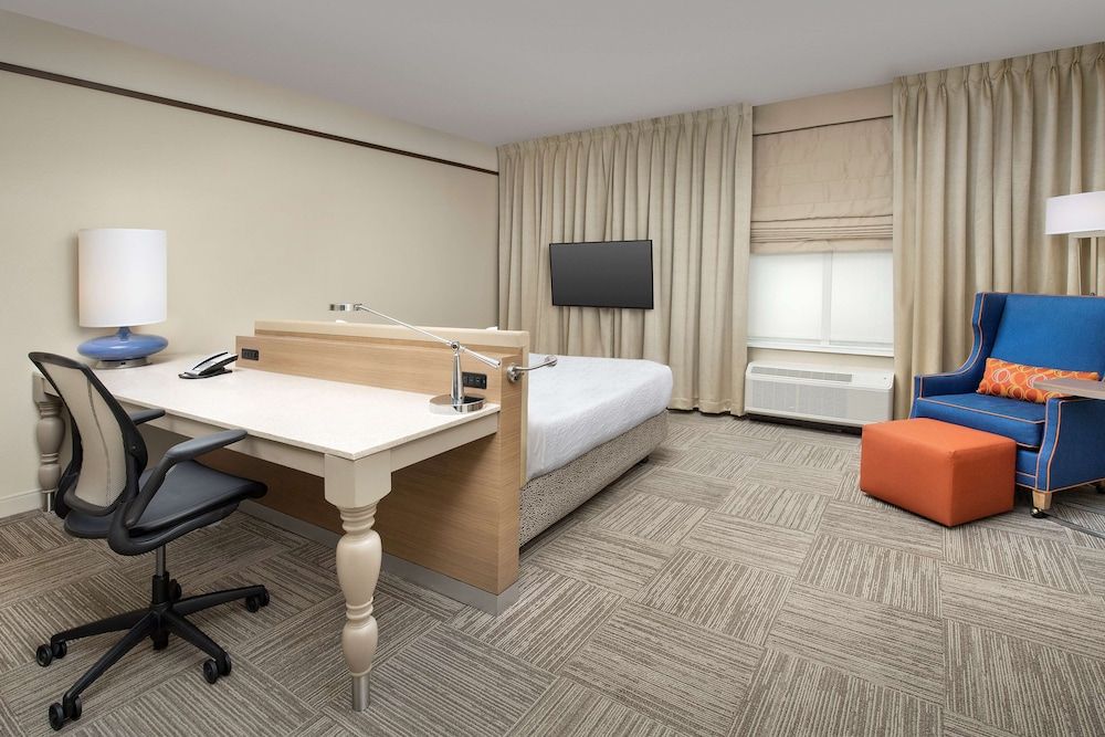 Room, 1 King Bed, Accessible, Bathtub