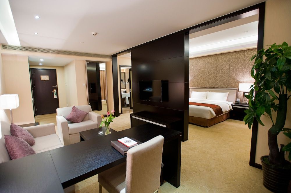 Suite Room