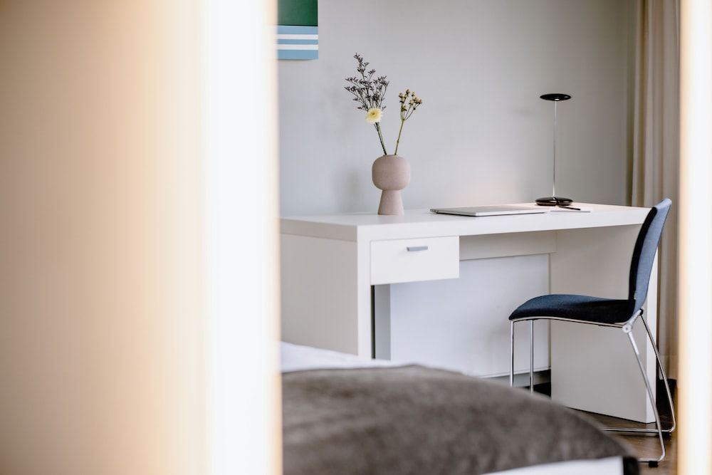 undefined THE FLAG Zürich 10