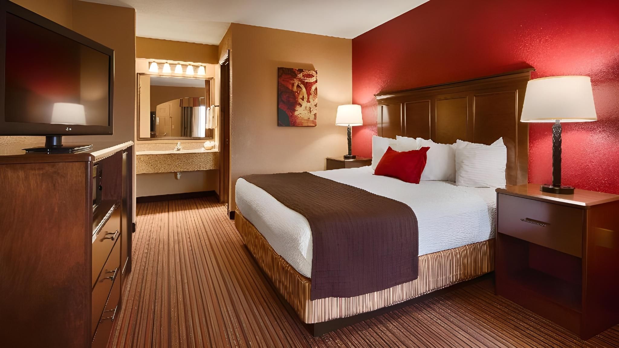 1 King Bed, Nonsmoking