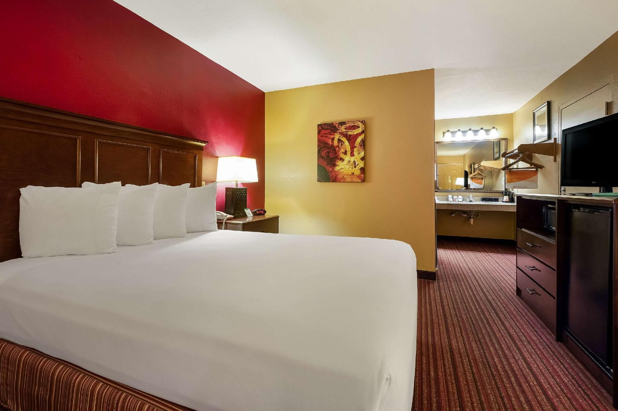 1 Queen Bed, Nonsmoking