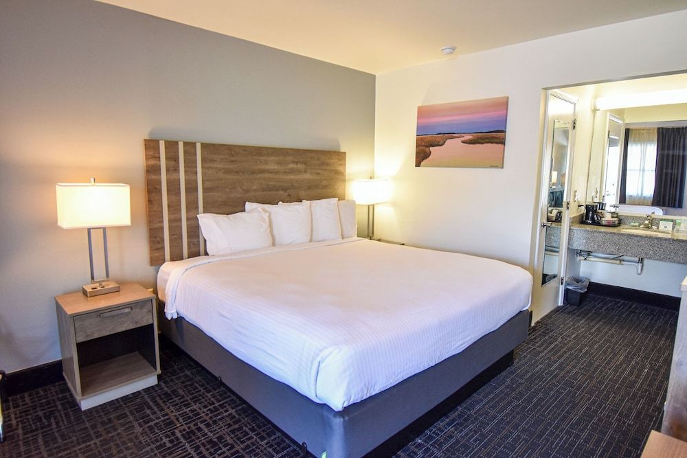 St Michaels Inn Standard Room, 1 King Bed 2