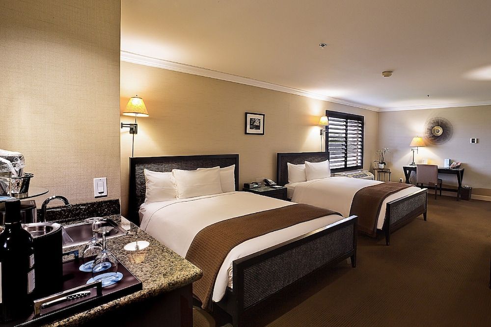 Cupertino Hotel Room, 2 Queen Beds, Pet-Friendly