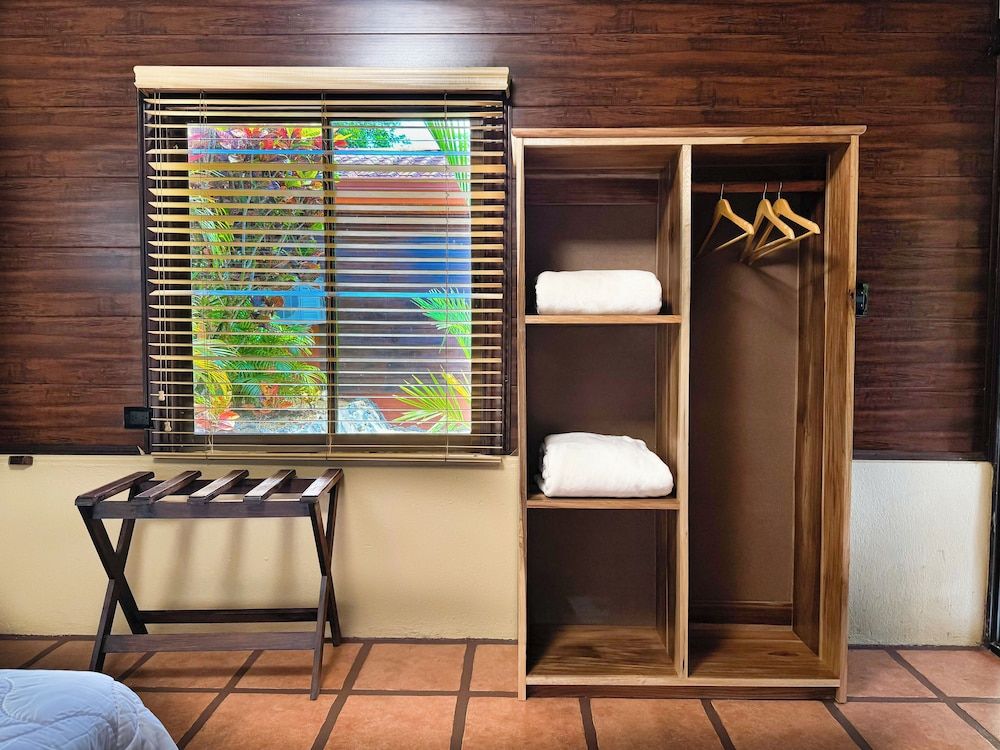 Hotel Heliconias Nature Inn & Hot Springs Standard Bungalow 11