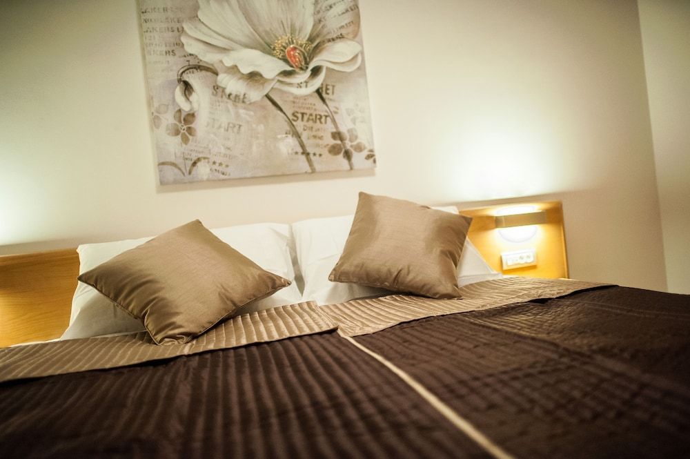 Salvator Superior Apartments Economy Double Room