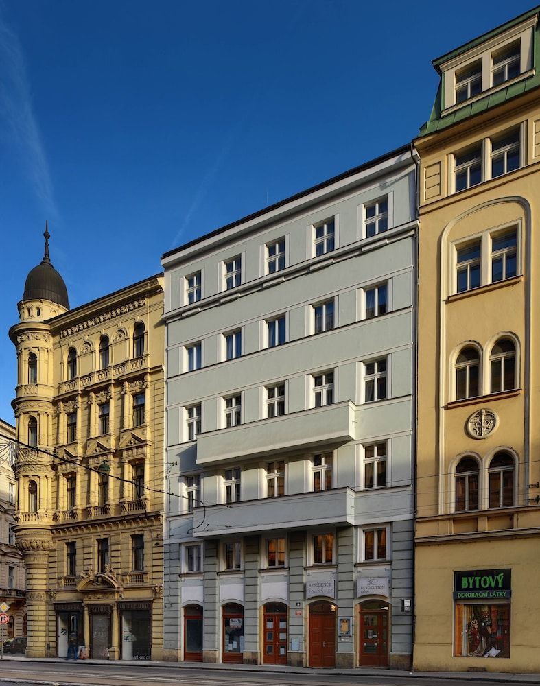 undefined Salvator Superior Apartments 9