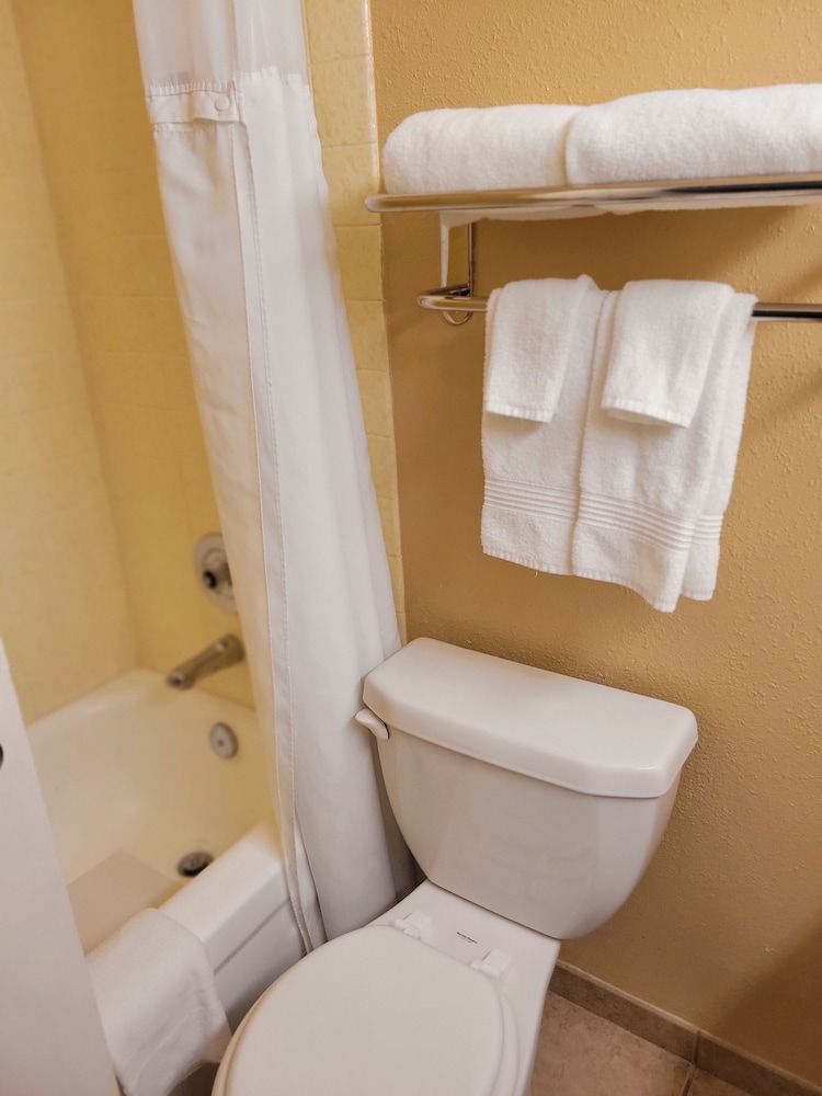 Room, 2 Queen Beds, Non Smoking