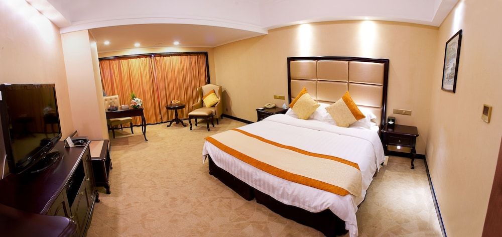Deluxe Superior Double Room