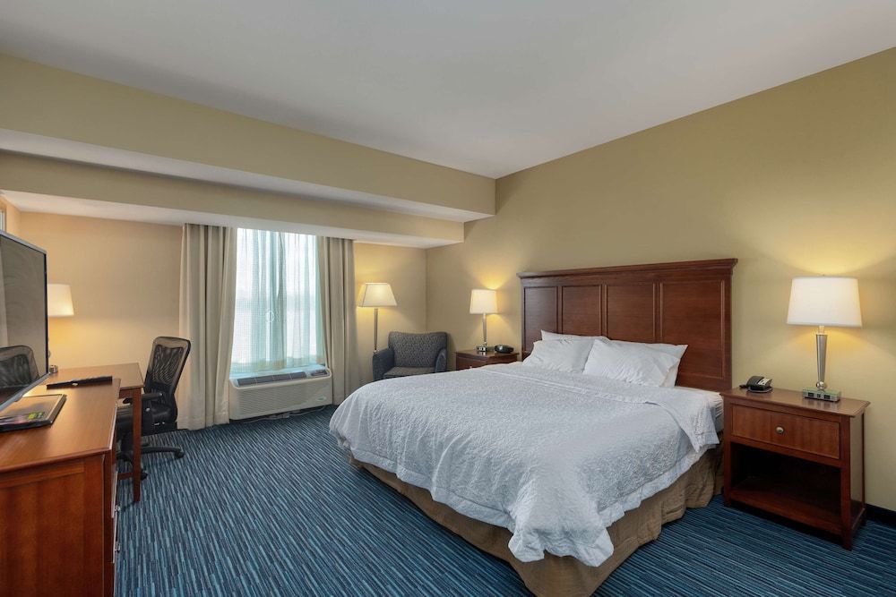Room, 1 King Bed, Accessible, Non Smoking