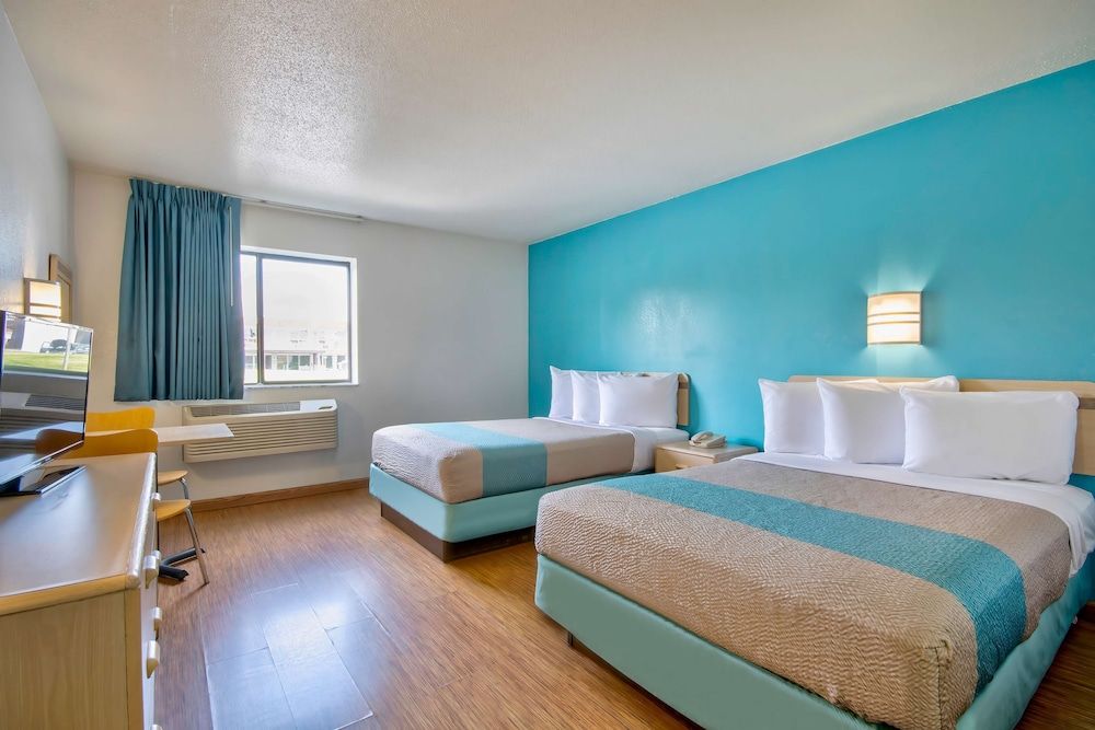 Standard Room, 2 Double Beds, Non Smoking